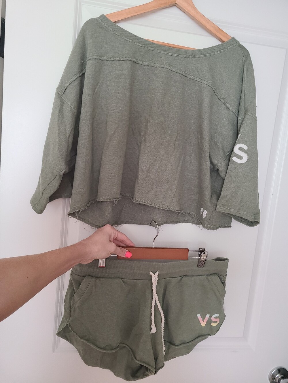 Victoria's Secret VSX SPORT green Top And Bottom Set